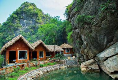 Trang An Mountain House