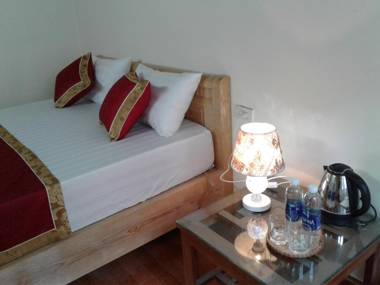 Tam Coc Riverside Homestay