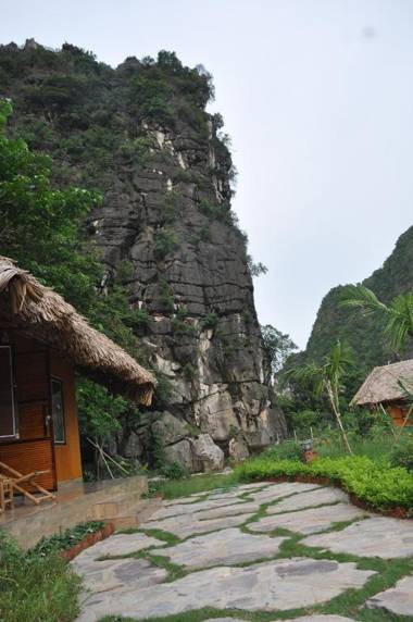 Trang An Valley Bungalow