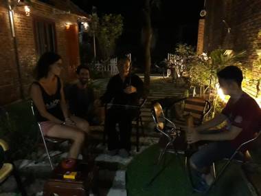 Center Tam Coc Homestay