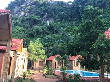 Tam Coc Rocky Bungalow