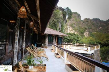 Trang An Ecolodge