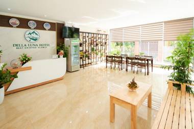 Della Luna Hotel Tam Cốc