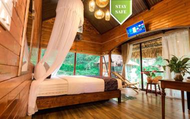 Tam Coc Lion Kings Hotel & Resort