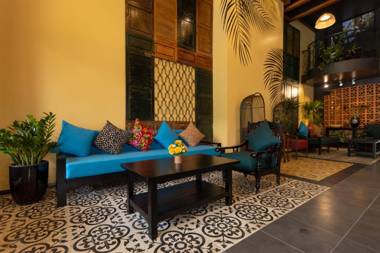 Tam Coc Lion Kings Hotel & Resort