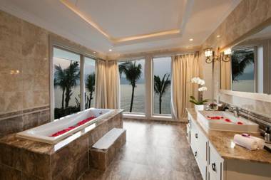 MerPerle Hon Tam Resort