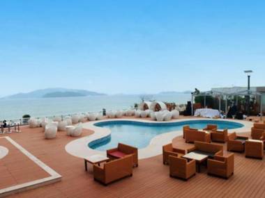 Diamond Bay Residence