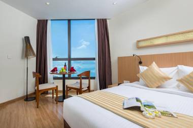 Starcity Hotel & Condotel Beachfront Nha Trang