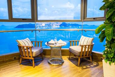 Queen Ann Nha Trang Hotel