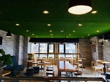 The MCR Luxury Nha Trang Hotel