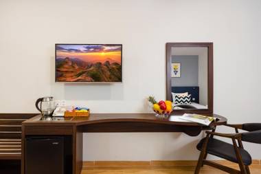 Crown Hotel Nha Trang