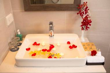 ARECA HOTEL NHA TRANG