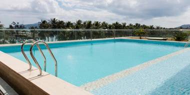 Mermaids Vietnam x Starcity Beachfront