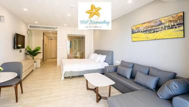 HOLI Gold Coast Nha Trang