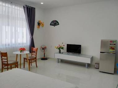 A&H apartment new 4 minutes walk to beach and market in quite street