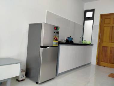 A&H apartment new 4 minutes walk to beach and market in quite street