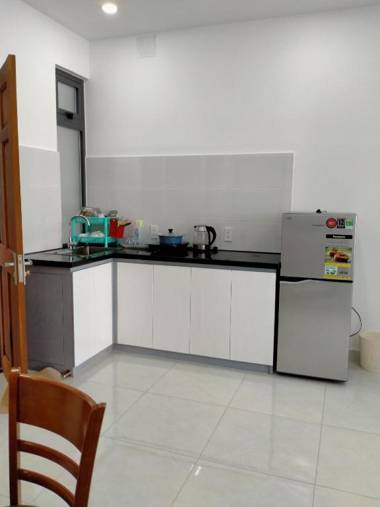 A&H apartment  new  4 minutes walk to beach and market  in quite street