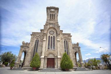 Nha Trang Paradise Hotel