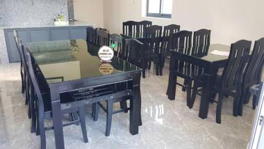 Noble Swan Residence Hotel