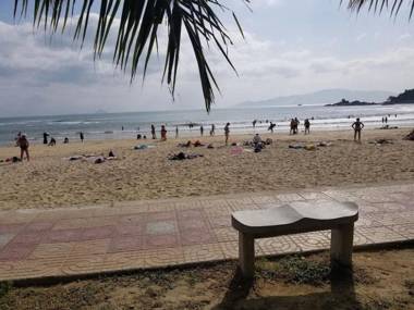 Luxury Scenia Bay Apartment with Seaview