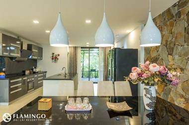 Flamingo Villa Happy BT
