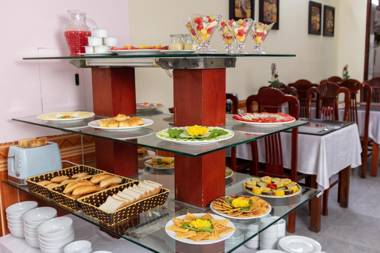 Viet Village Hotel & Travel