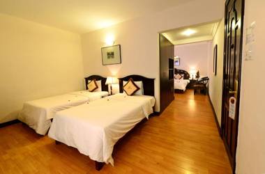 Century Riverside Hue