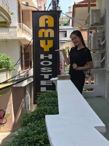 Amy Hostel Hue