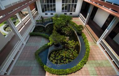 Song Huong Hue Hotel