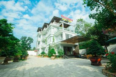 Panorama Hotel & Coffee