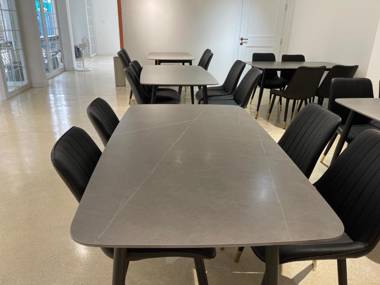 White House Hotel & Apartment