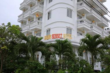 Golden Sunset Hotel