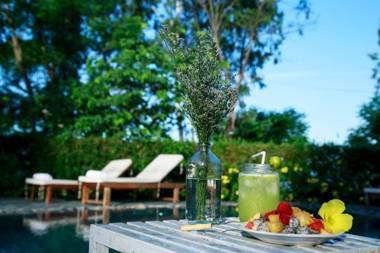 The Corner Riverside Villa