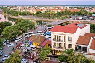 Hoi An Ivy Hotel