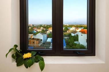 Viet Long Hoi An Beach Hotel