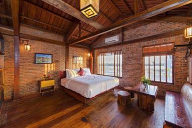 Wooden Lodge Homestay Hoian