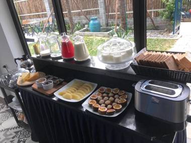 The Blue Alcove Hotel