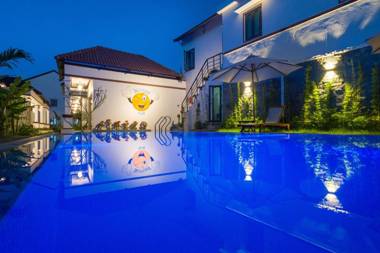 Laughter Garden Villas