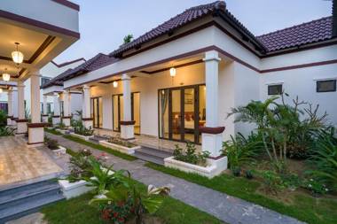 Laughter Garden Villas