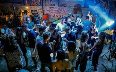 Bed Station Hostel & Pool Bar Hội An " Former Sunflower"