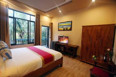 Tan Doan An Bang center beach villas