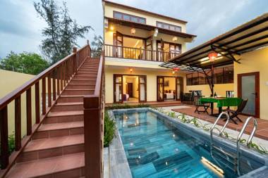 Lama Beach Villa