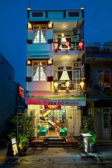 Red Lotus Homestay & Spa