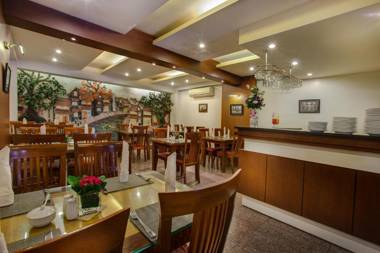 La Storia Ruby Hotel & Travel