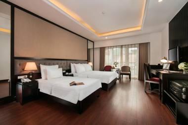 Quoc Hoa Premier Hotel