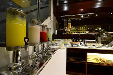 Ja Cosmo Hotel and Spa