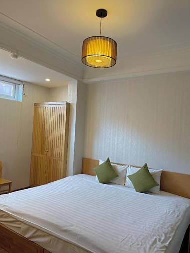 Hanoi Central Park Hotel