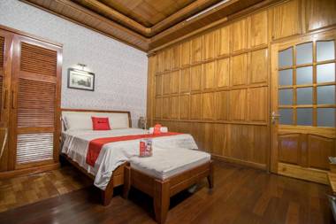 RedDoorz near Lotte Center Hanoi