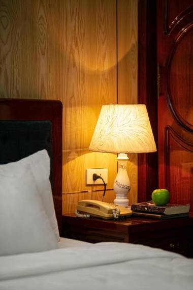 Little Diamond Hotel