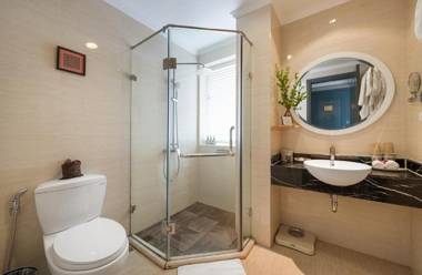 La Mejor Hotel & Sky Bar